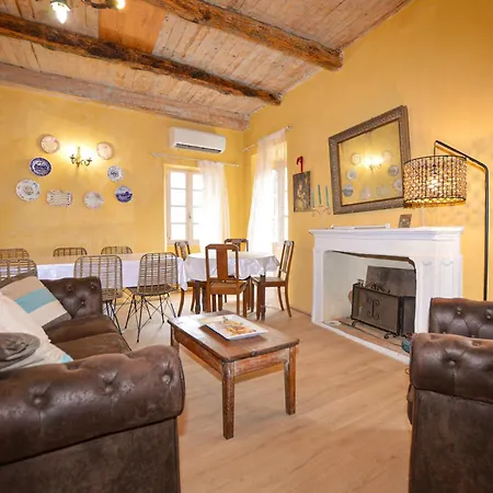 4 Bedroom Amazing In * Cagnano