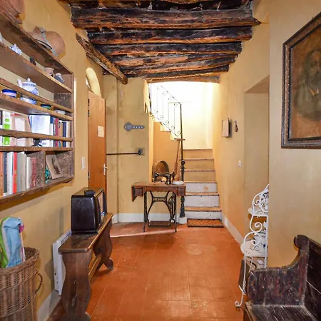 Дом отдыха 4 Bedroom Amazing In